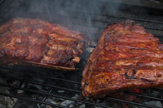 Ripperl auf Griller