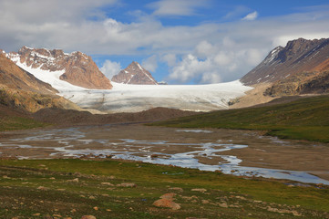 Ashutor Glacier and surrounding peaks. Terskey Alatau Ridge, Tien-Shan mountains, Kyrgyzstan. - 208953850
