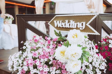 wedding decor in light colors