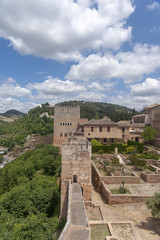 Fototapeta na wymiar hermosas vistas del mayor monumento árabe de Andalucía, la alhambra de Granada