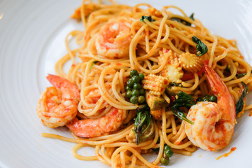 Pad Kee Mao With Spaghetti