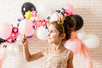 little princess wants to be a magician
