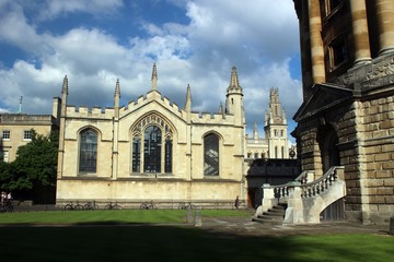 Fototapeta na wymiar Radcliffe Square and All Souls College, Oxford.
