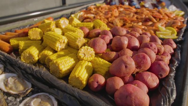 Shrimp/Crab/Crawfish/Oysters/Corn/Potatoes Platter