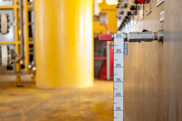 Level gauge indicator or sight glass level transmitter use for identification level of liquid in oil and gas refinery process operation industry.