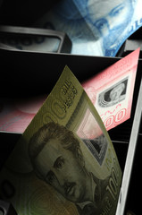 Silvana Comugnero Peso chileno Chilean pesos