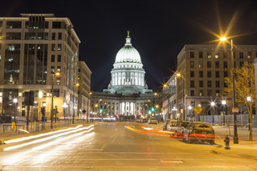 Fototapeta na wymiar Downtown Madison, Wisconsin long exposure at night