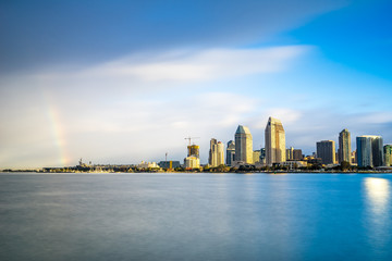 Fototapeta premium Sunrise San Diego skyline from Coronado Island