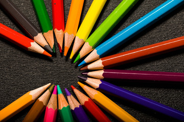Naklejka premium Colored pencils