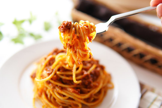 パスタ　ボロネーゼ