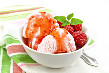 Ice cream crimson with syrup on towel