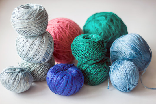 Multicolored yarn balls