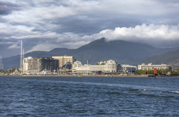 Fototapeta premium Skyline of Cairns, Queensland,Australia. Aproaching from Sea