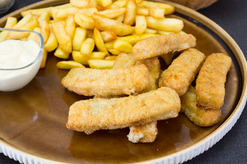poisson pané et frites