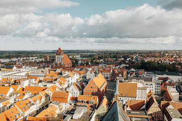 Marktplatz der Stadt Greifswald von oben