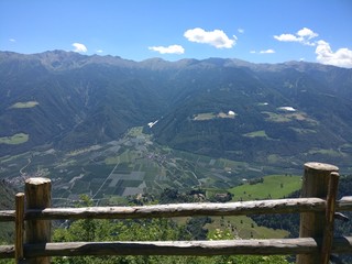 Fototapeta na wymiar Italia, Meran High Montain Trail - IMG_20170626_125034