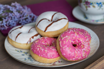 White and pink donuts, close-up