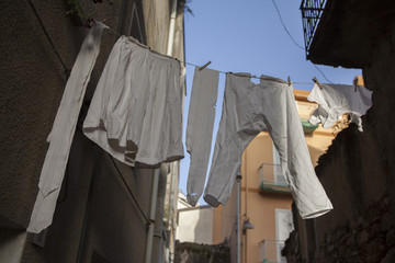 Vecchi panni stesi 