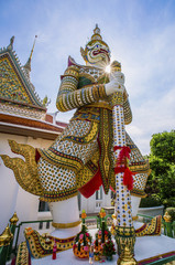 Fototapeta premium Decoration and details of Wat Arun Thailand