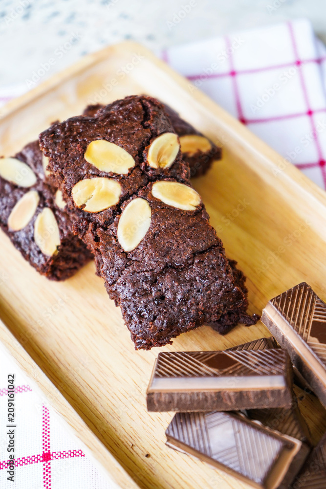 Wall mural brownie with chocolate and almond