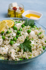 Salad of crushed cereals