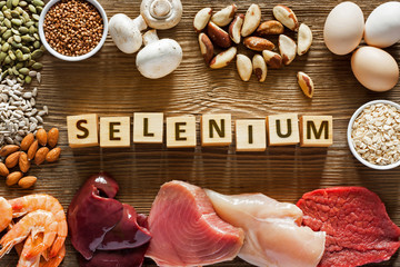 Foods high in selenium - obrazy, fototapety, plakaty