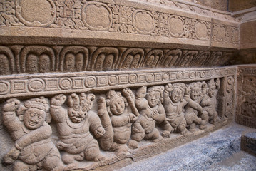 Carved idol on the inner wall of the Kanchi Kailasanathar temple,  Kanchipuram, Tamil Nadu, India