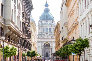 Fototapeta premium Street view with famous saint Stephen cathedral in Budapest city, Hungary