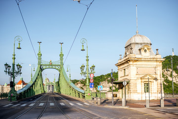 Fototapeta premium View on the famous Liberty bridge during the morning light in Budapest, Hungary