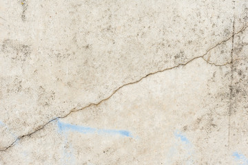 Obraz premium Wall fragment with scratches and cracks