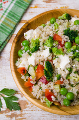 Salad of crushed cereals