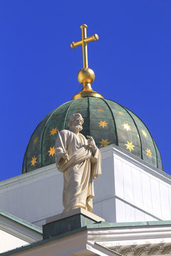 Europe, Finland, Helsinki. Senaatintori, Tuomiokirko, Lutheran Cathedral, dusk