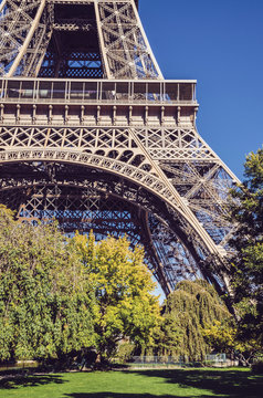 D&eacute;tail de Fer, Tour Effeil