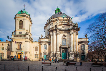 Fototapeta na wymiar Dominican Church in Lviv