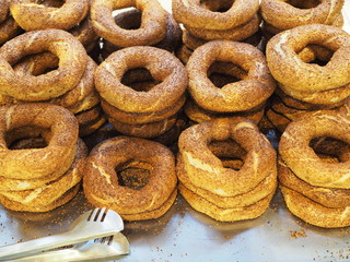 fresh and crispy sesame bagels