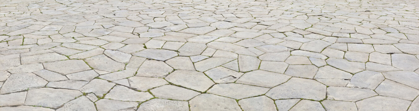 Sch&ouml;nes mittelalterliches Strassenpflaster