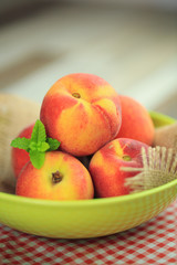 pêches,fruit