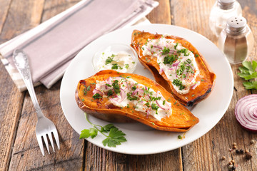 baked sweet potato with cheese
