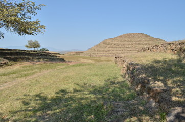 Piramides circulares Huachimontones en Tehuchitlan Jalisco México
