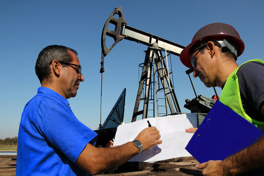 Petroleum Engineering Images Browse 515 Stock Photos Vectors And Petroleum Engineering Images Browse 515 Stock Photos Vectors And