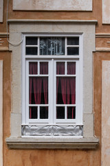 Fototapeta na wymiar traditional portuguese window