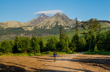 Dolina Kežmarskej Bielej vody, Kezmarska Valley, View on Lomnica © grzegorz_pakula