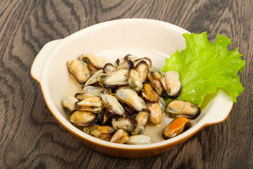 Pickled mussels
