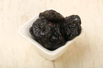 Dry plum
