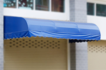 Awning, awning made of canvas, rainproof © beerphotographer