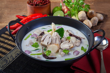 Chicken Coconut Soup (Tum Kha Kai Thai Food)