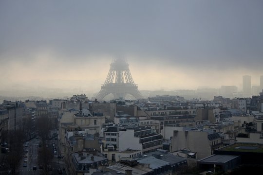  PARIS IN TUMAN