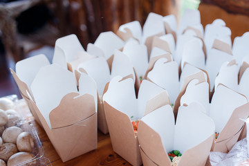 Cardboard packaging box for Chinese noodles wok, top view