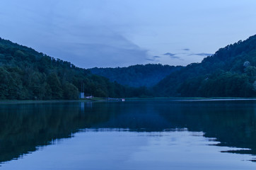 jezioro, zalew  © wedrownik52