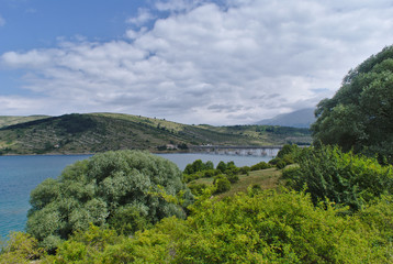 Lago nel Parco Nazionale del Gran Sasso